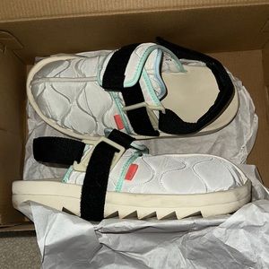 Reebok Beatniks Unisex